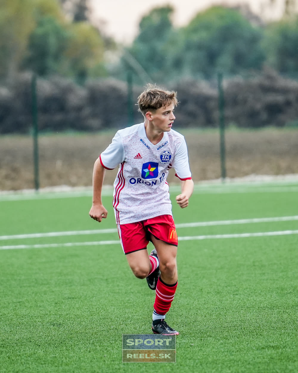 Futbal — mládežnícky zápas